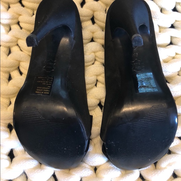 Bakers Peep Toe Bow Heels, 9 but fits like 8.5 - Picture 4 of 8